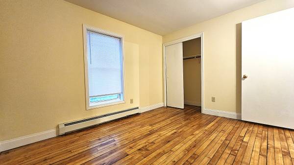 1 44 North Champlain #1 - AVAILABLE JUNE 1st, 2026 1