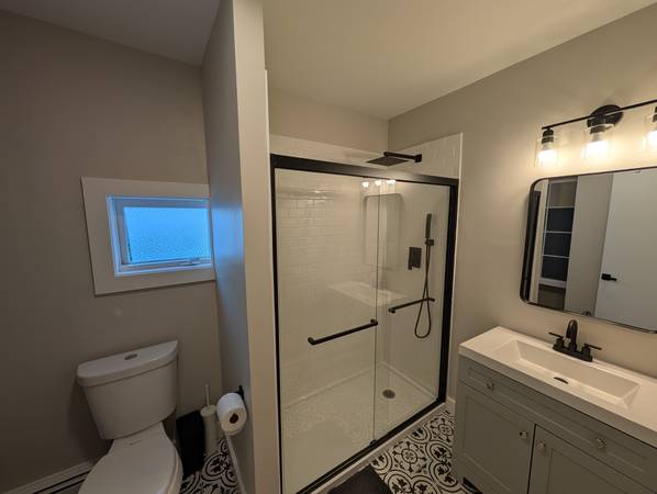 $1,250 NEW, Furnished, All Utilities included (Somerville)63996546243202123