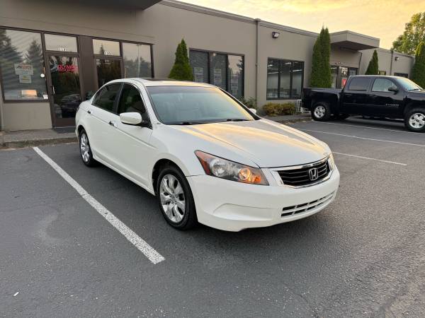 2009 Honda Accord, título limpio, 158 mil millas - $6.450 (Federal Way)63473354707075122
