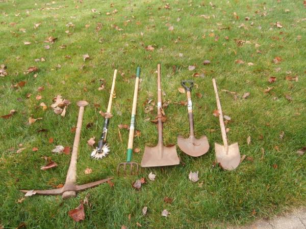 Garden Tools 1