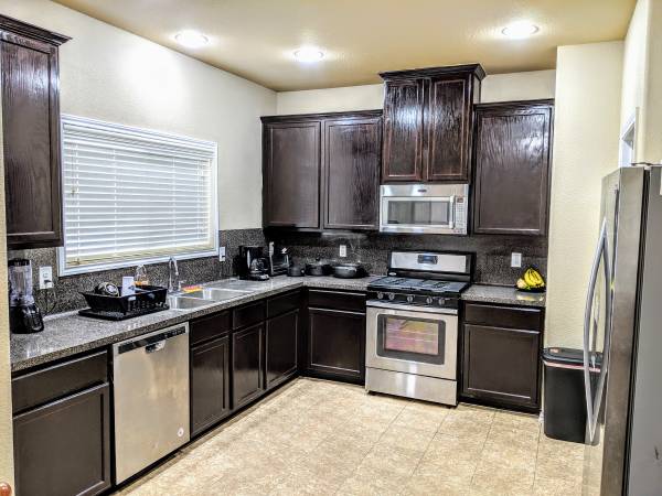 $625 Room for rent including all bills (Katy, Energy Corridor, Lonestar College, Barker Cypress)63924044233858123
