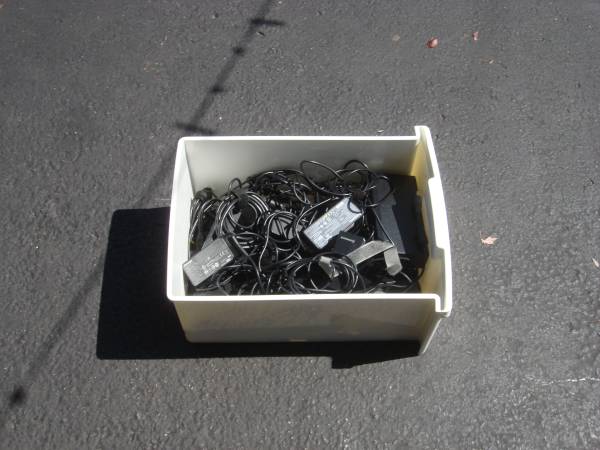LENOVO PLUUG IN  POWER SUPPLIES 1