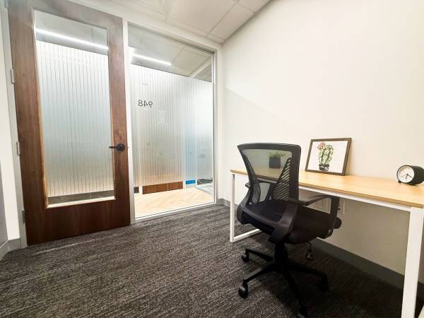 💸 $300 Office?! Yep. Real. Private. Yours. Call Now 📞 1