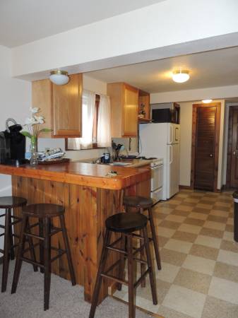 $435 / 3br - UWEC Neighborhood 715 Water Street (Eau Claire, WI)63845961767683122