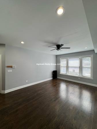 $2,900 / 3br - 🌿🌞📝The Sunroom Symphony! A 3BD Edgewater Story📝🌞🪟 (Chicago)64041812021890124