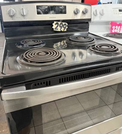 AMANA 30" Electric stainless steel stove FOR SALE!! 1