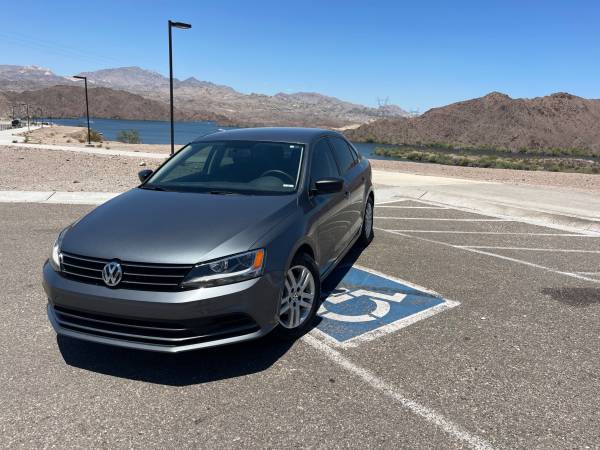 2015 VW JETTA - $10,00063616926844163120