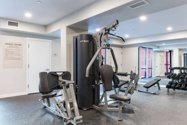 $1,800 / 444ft2 - Unit #426- Call For Details Abut This Beautiful Unit & Specials!!! (santa clara)63847326952065123