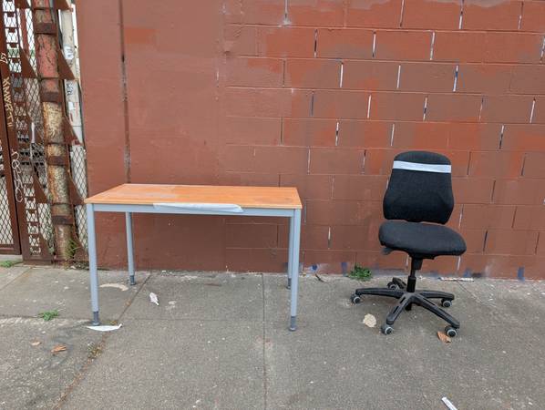 Free table and rolling chair 1