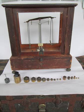 Antique Arthur Thomas Scientific Apothecary Balance Scale Germany 1