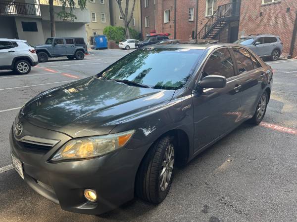 Must See Camry - $8,400 (midtown)63620947409665124