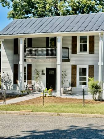 $299,500 / 3br - 1500ft2 - Newly Remodeled 3 bed / 2 bath house (Buena Vista)63851969073921122