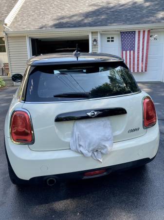 2017 Mini Cooper - $10,300 (Wilmington)63615205295361123