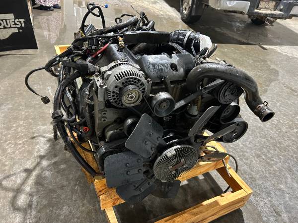 1996 7.3 motor y transmisión y caja de transferencia - $2,500 (Thorp)62926953472131122