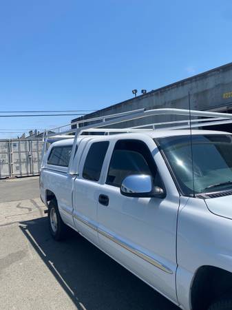 01 sierra / Silverado ladder rack 1
