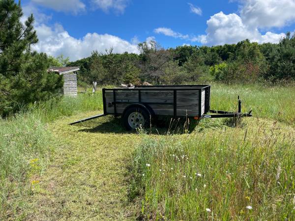 AMO Utility Trailer 1