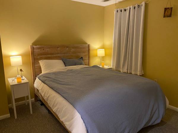 $1,800 / 2 habitaciones - 880 pies² - Hermosa casa adosada disponible desde el 28 de julio durante 1 mes, al lado del parque (Fairmount, Filadelfia)63171813651457124