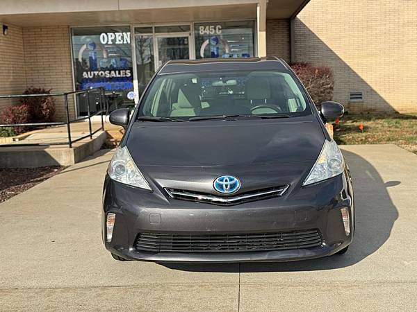 2013 Toyota Prius V - $8499.0063621600853377121