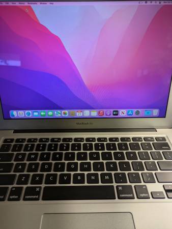 Apple MacBook Air 13" 2015 Intel i5 8GB RAM 128 GB SSD MacOs Monterey 1