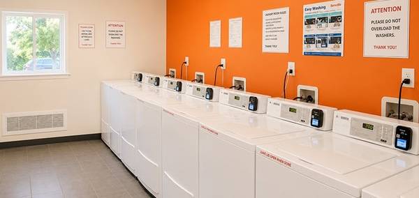 Siegel Rewards Program, Furnished, WiFi access 1