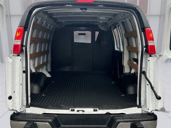 2023 GMC Savana 2500  Work Van Cargo Van - $423 (Est. payment OAC†)63615511024387124