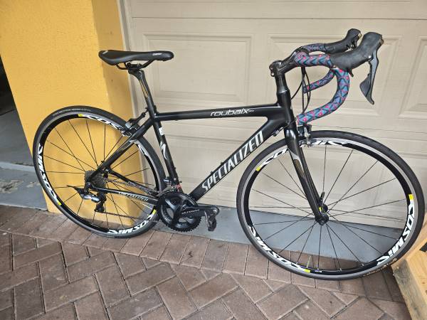 Specialized Roubaix Pro CARBON 49cm Upgraded 11 SPD Ultegra Mavic 1