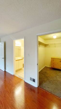 $1,250 / 3br - 250ft2 - Dormitorio principal en society hill newark (Newark)63945362787075123