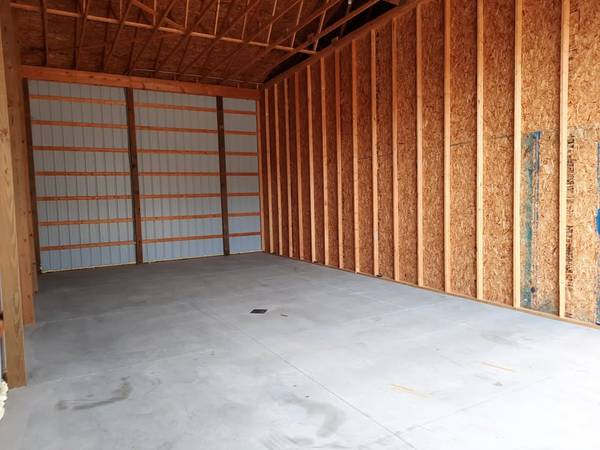 $400 / 200ft2 - Storage Unit for Rent (Wayland/Gun Lake)64180501334659122