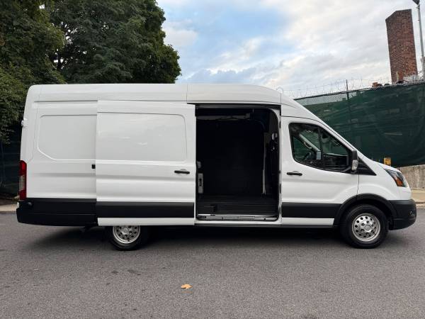 2022 Ford Transit 350 EL - Photo 9