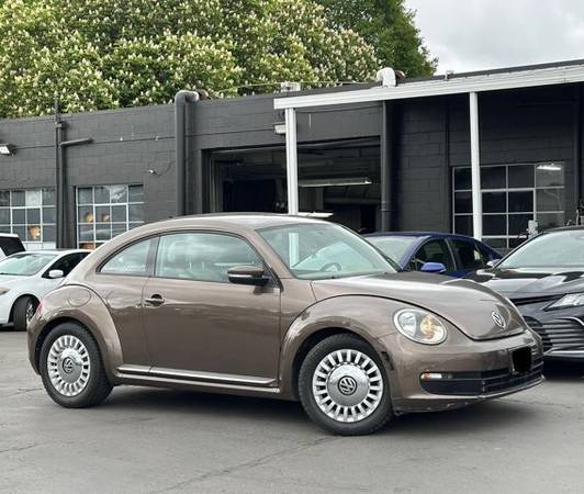 2015 Volkswagen Beetle Coupe VW 1.8T Hatchback - $11,981 (Dinsmore Auto Group Used Cars)63624338690689121