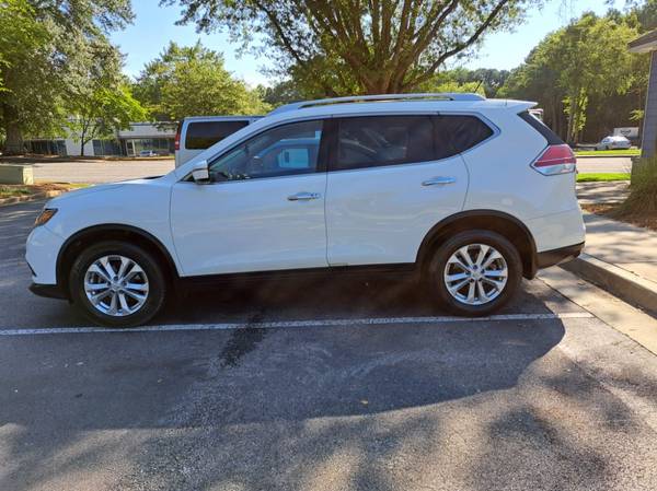 2016 NISSAN ROGUE SV! 149 mil millas! Cámara de reversa! Excelente estado - $6,500 (Norcross)63612697645187122