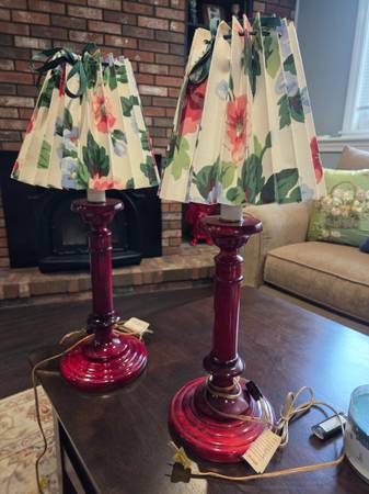 2 table lamps 1