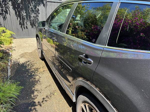 Subaru Forester 2019 con solo 48,000 millas originales (necesita mecánico) - $14,800 (mill valley)63654704108675122