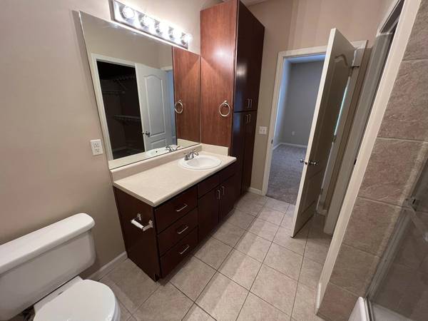 $1,590 / 2br - 1182ft2 - Cancel your gym membership, we have TWO GYMS!!63681714380163124