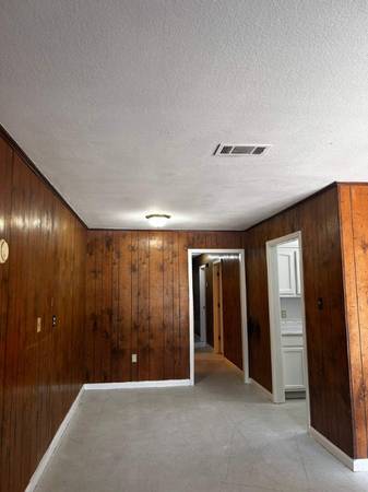 $1000.00 / 3br - 1661 N. Marque Ann63678508570115120