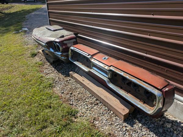 Yard art wall hanger rat hod rod Ford Thunderbird 1964 1965 1