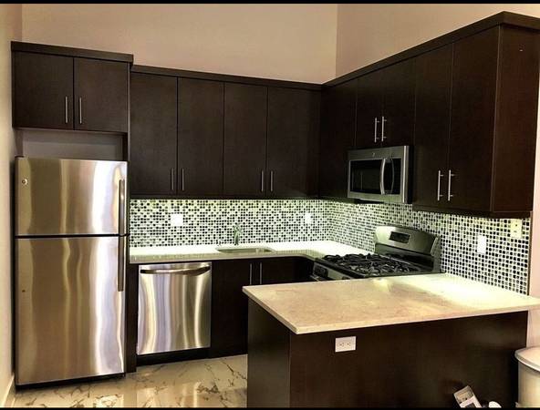 $3,800 / 2br - 1000ft2 - 2 bedroom 2bath Duplex new building No Fee (Astoria Long Island city)63854287380353122