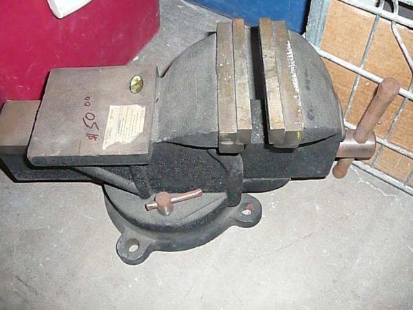 large vise 1