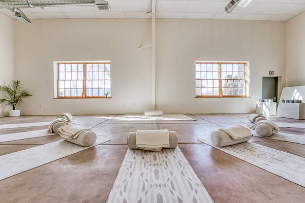$65 / 150ft2 - Espacio estudio en boutique de bienestar (Santa Fe)63659884799489124