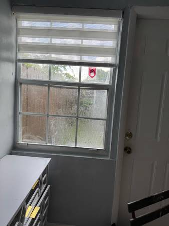 $1,000 / 1br - For rent room (Cutler Bay)64049282195075124