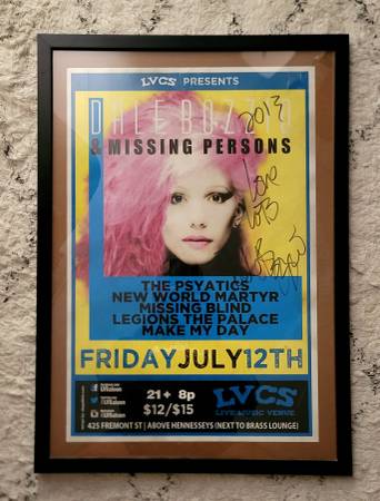 Dale Bozzio (Missing Persons) Signed Poster w frame 💥 1
