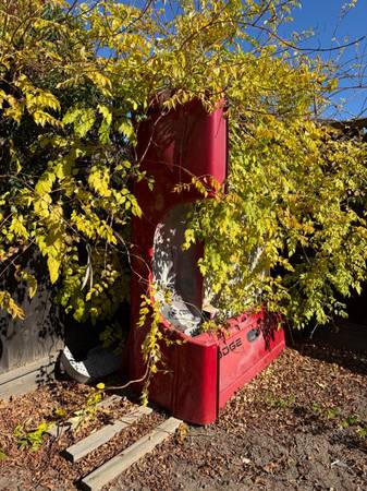 Free Dodge Pickup Bed 1