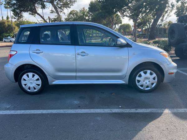 2006 Toyota Scion xA 5spd - $3,999 (Linda Vista)63470059841795123