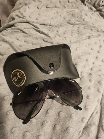 Ray- Ban Aviators 1