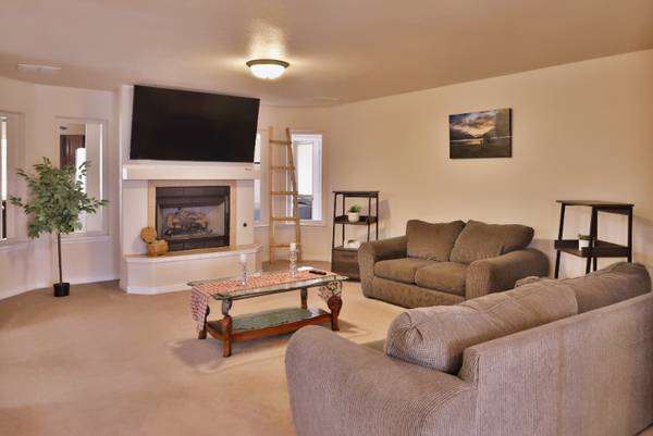 $2699.00 / 5br - 3646ft2 - CHARMING HOME FOR RENT: 4899 Galina Dr., Las Cruces NM 8801263867374581507122