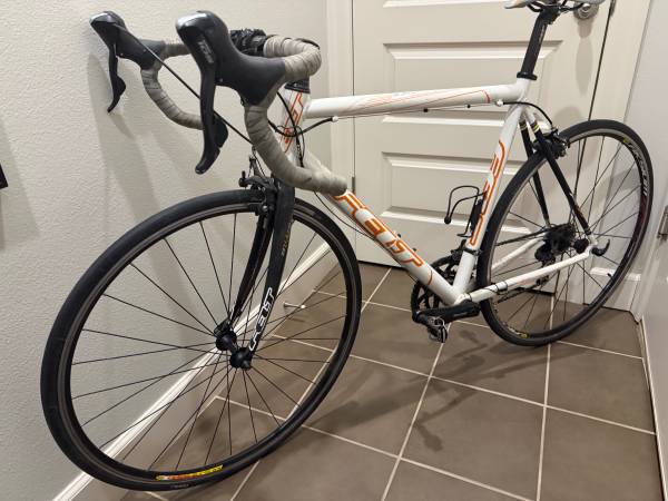 Used Road Bike - Felt F85 2009 1