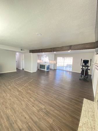 $10000.00 / 4br - 1607ft2 - Remodeled Home Away From Home Available for Short-Term Rental to Out-O63800689789955122