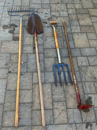 Garden Tools 1