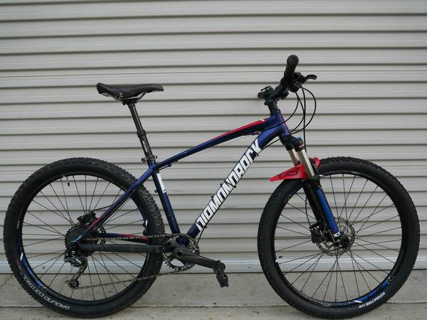 27.5 S/M Diamondback Overdrive Mountain Bike with Dropper Post 1