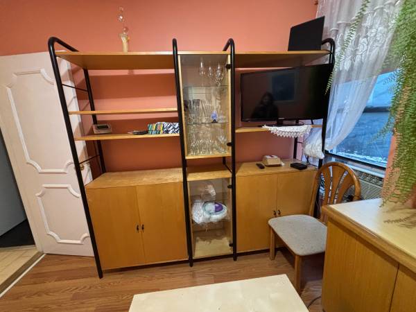 wall unit 1